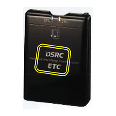 DSRCとETCのロゴが表示されたETC2.0対応車載器の画像